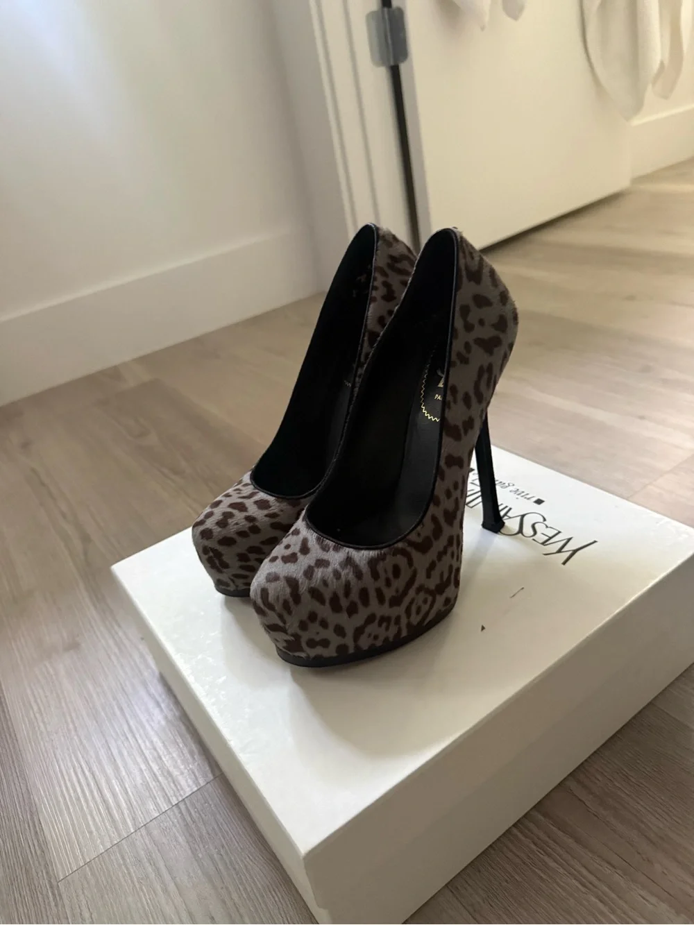 Saint Laurent Leopard-Print Platform Pumps - Brown/Black